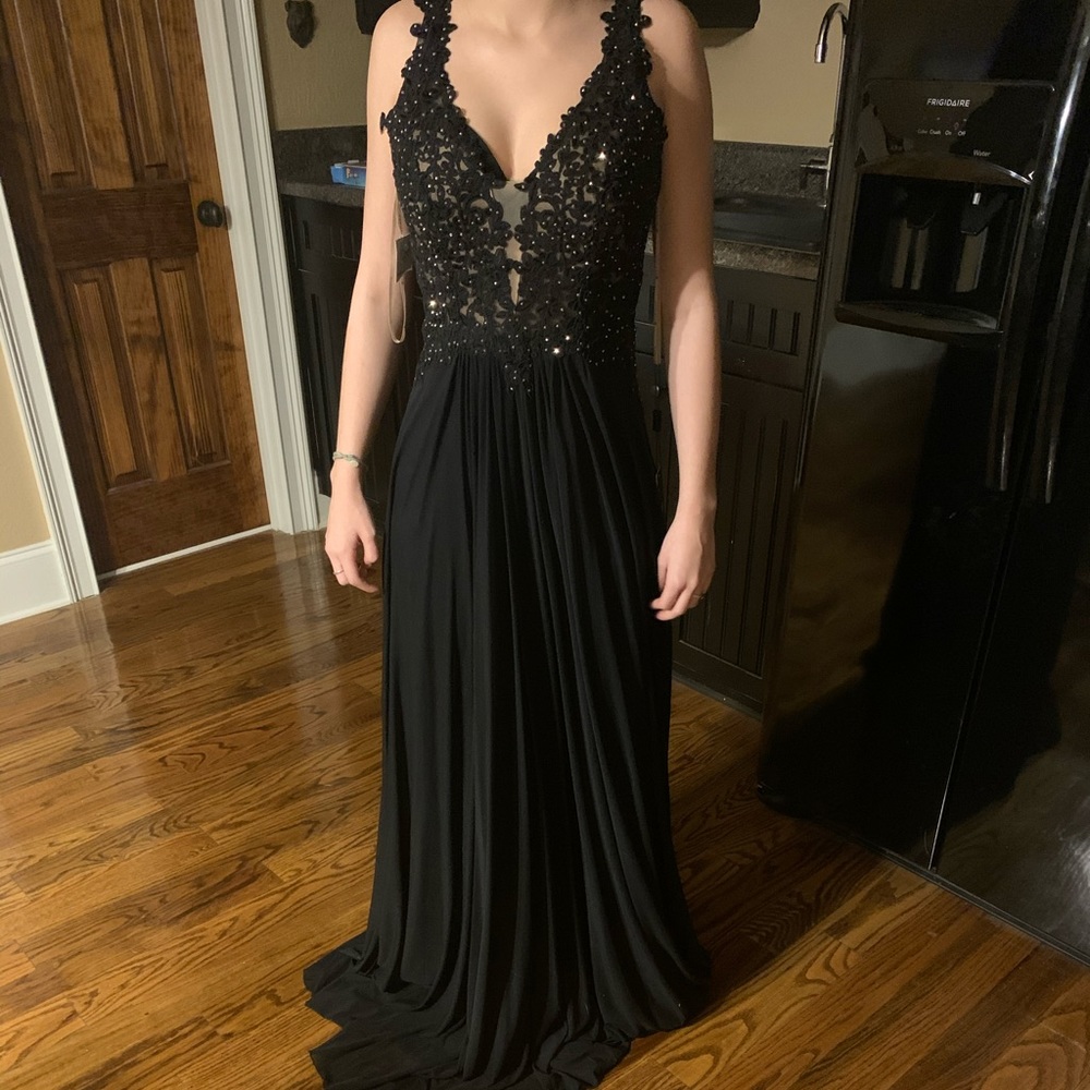 Faviana prom dress